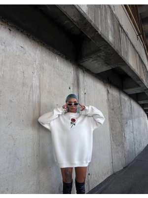 MiraLive Miray- Oversize Üç Iplik Bisiklet Yaka Baskılı Sweatshirt - Beyaz