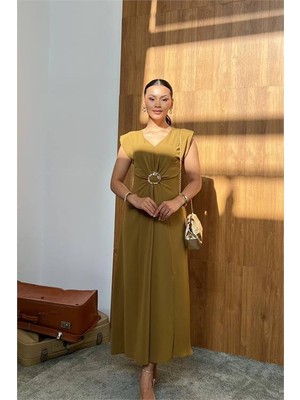 Neşeli Butik Kadın Yeşil Bel Toka Detaylı Yırtmaçlı Tam Boy Elbise NBMY3865