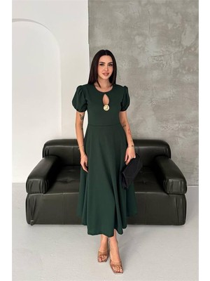 Neşeli Butik Kadın Yeşil Balon Kol Gold Broş Detaylı Midi Boy Elbise NBK4563