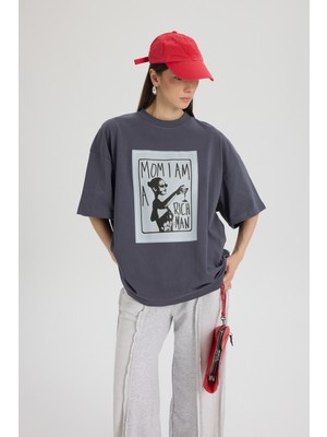 Mai Rich Woman Oversize Füme T-Shirt