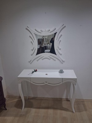 Bengi Ankara Mobilya Dresuar 90628 Cnc Çökertme Model Cnc Ayna Lake Beyaz Tabla Kayn Aslan Ayak