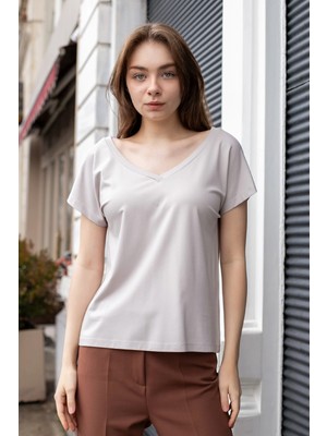 Jument Likralı Şık Span Kumaş Ön Arka V Yaka Düşük Omuzlu Bluz-Taş