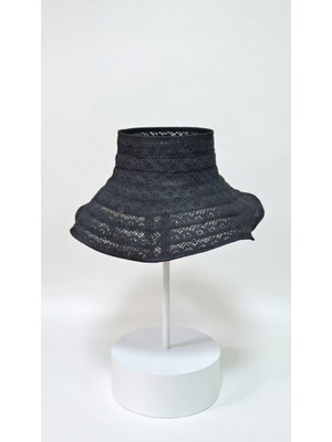 Mollycrush Kadın Siyah Dantel Desenli Vizör Şapka | Geniş Siperlikli Yazlık Model