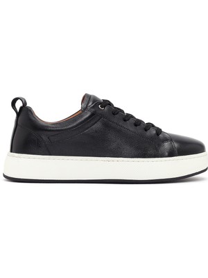 Derimod Erkek Siyah Bağcıklı Kalın Tabanlı Deri Sneaker 26SFD765318
