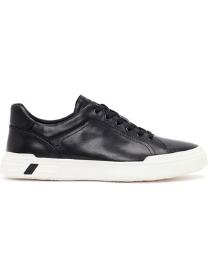 Derimod Erkek Siyah Bağcıklı Kalın Tabanlı Deri Sneaker 26SFD699218