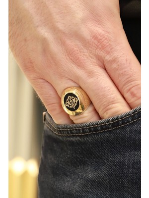 Aydın Kuyumculuk 14 Ayar Altın,siyah Mine Üzeri Desenli Erkek Yüzük AGYZK300