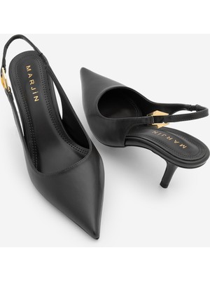 Marjin Kadın Stiletto Sivri Burun Arkası Açık Lastikli Altın Tokalı Kısa Ince Topuklu Ayakkabı Henka Siyah