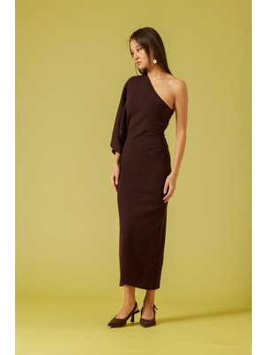 Nisan Triko Tek Omuz Triko Elbise