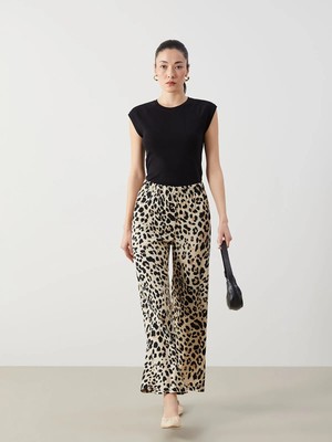 Lc Waikiki Yeni Sezon Beli Lastikli Leopar Desenli Kadın Pantolon