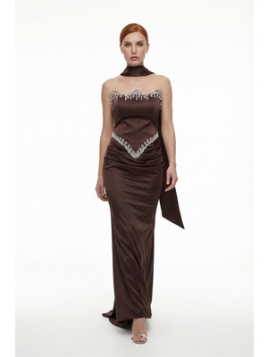 Lafaba Kadın Kahverengi Dar Kalıp Straplez Taşlı Uzun Saten Abiye Elbise