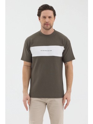 Werroni Erkek Haki Renk Beyaz Parçalı Modern Tasarım T-Shirt