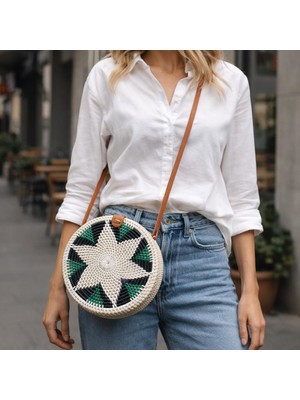 El Yapımı Yuvarlak Hasır Kadın Omuz Çantası – Bohem Stil Çapraz Askılı Günlük Kullanım Örgü Çanta