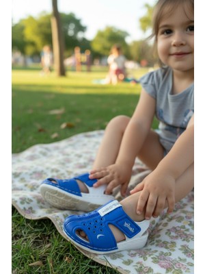 Enoch Dinamik Delikli Tasarımlı Mavi Güçlü Cırt Cırtlı Sportif Çocuk Sandalet