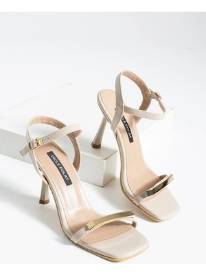 Dicle Polat Kadın Bej Gold Detaylı Topuklu Sandalet Bilekten Bantlı Ince Topuk Abiye ve Günlük Şık Fraga