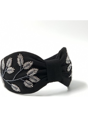 Özbience Yapraklıdal Taş ve Boncuk Işlemeli Siyah Taç, Şık ve Zarif Tasarım