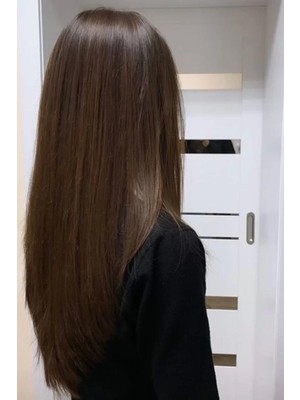 Özbience Koyu Kahverengi Düz Saç 60 cm 140GR Isıya Dayanıklı, Şık ve Hafif Tarz