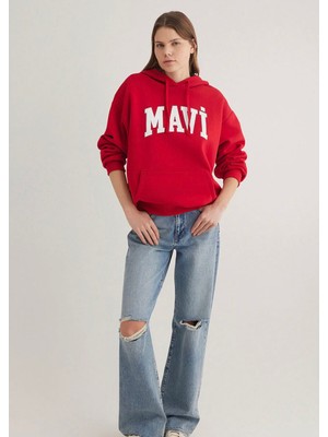 Mavi Logo Baskılı Kapüşonlu Kırmızı Sweatshirt