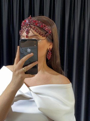 Özbience Şık ve Zarif Gelin, Nişan ve Kına Için Özel Tasarım Tacı