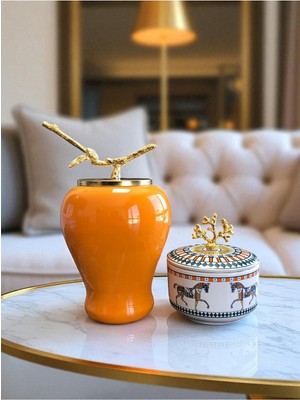 Özbience Soft Sarı Şah Küp Herm At Desenli Dekoratif Obje, Zarif ve Şık Tasarım