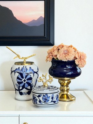 Özbience Lacivert Ayaklı Saksı ile Mavi Çiçekli Dekoratif Salon Seti