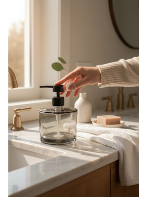 Özbience Cam Sıvı Sabunluk, Siyah Pompa, 500ML, Modern Banyo ve Mutfak Dispenser