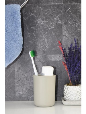 Özbience Şık ve Fonksiyonel Diş Fırçalık ve Macunluk Seti, Hijyenik Saklama Sağlar