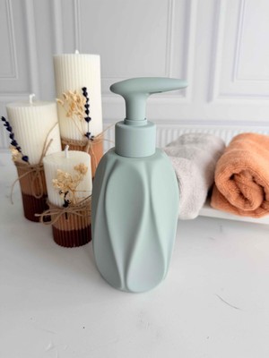 Özbience Porselen Mavi Sıvı Sabunluk, Şık ve Dayanıklı Banyo Aksesuarı
