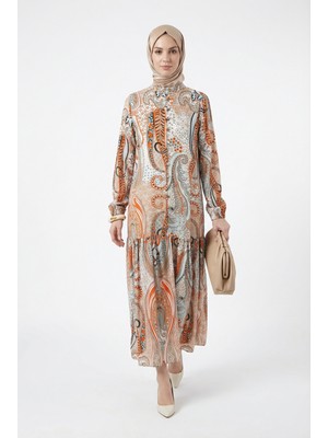 Armine Trend Kendinden Desenli Düğme Detaylı Elbise Kahverengi 25YT959