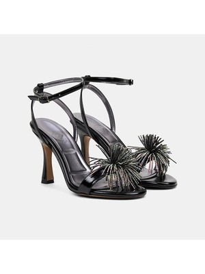 Desa Kadın Siyah Taşlı Ayarlanabilir Tokalı İnce Topuklu Abiye Sandalet