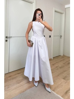 Hiccup Kadın Janes Vücuda Oturan Kolsuz Midi Elbise Beyaz