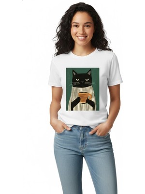 Texrium Kadın Beyaz Kedi Baskılı Rahat Kesim T-Shirt - Cool Cat Who Loves Coffee