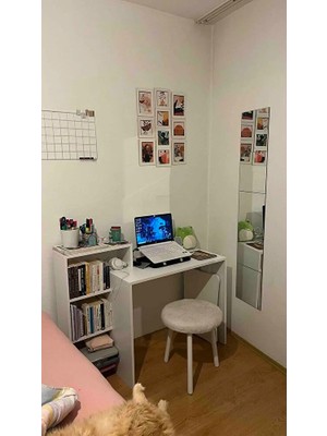 Moonlife Ahsen Beyaz Çalışma Masası Modern Tasarım ve Suntalam Malzeme ile Ergonomik Kullanım