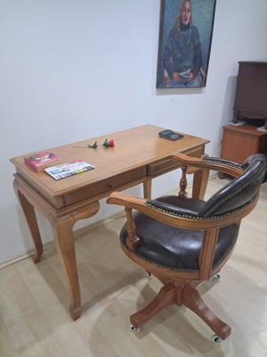 Bengi Ankara Mobilya Çalışma Masa Klasik Alt Ilhm 90632 Döner Sandalye Lüks Klasik Ceviz Renk Model