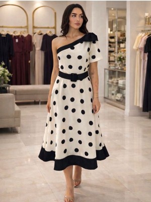 Flamex Kadın Omuz Dekolteli Fiyonk ve Puantiye Detay Maxi Boy Elbise