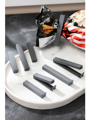 Özbience 8'li Pratik Poşet Klipsi Antrasit, Büyük ve Küçük Boy, Çok Amaçlı Kullanım