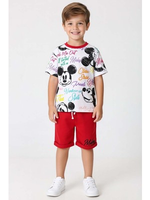 Riccotarz Erkek Çocuk Ayıcık Desen ve Renkli Yazılarla Penye T-Shirt Kırmızı Şortlu Takım