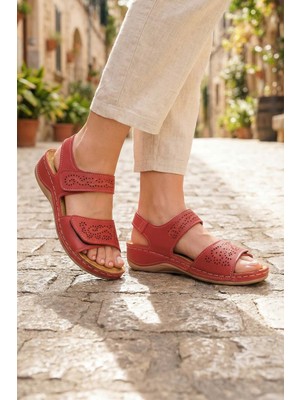 Gezer Yazlık Kadın Iç Taban  Rahat Taban Cırt Cırtlı Ayarlanabilir Günlük Sandalet