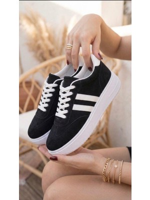 Kadın Mona Siyah Süet Bağcıklı Ortopedik  Hafif Taban Günlük Sneaker