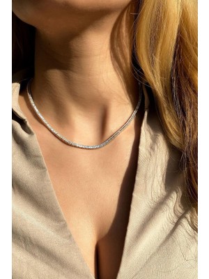 Spossy Silver Jewelry +A Kalite Baget Taşlı Pırlanta Kilit Su Yolu Kolye