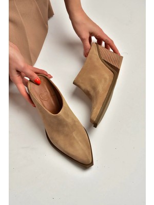 Fox Shoes U654806102 Bej Hakiki Deri Süet Western Topuklu Ayakkabı