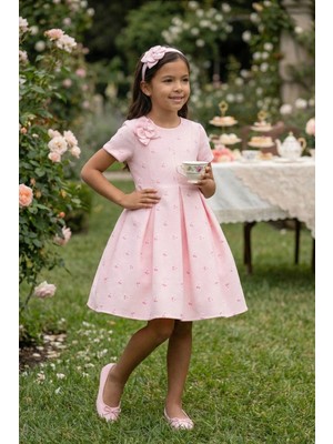 Pamina Kız Çocuk Dokulu Çiçek Desenli Elbise ve Saç Bandlı Bayram - Doğum Günü - Partielbisesi3-7 Yaş 36176PR-PEMBE