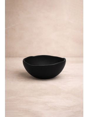 Barine Elle Şekillendirilmiş Amorf Stoneware Kase Siyah 10 cm