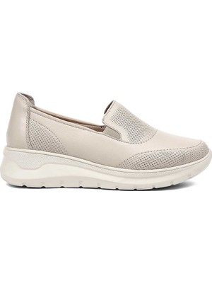 Celal Gültekin Kadın Gri Dolgu Topuklu Deri Ayakkabı