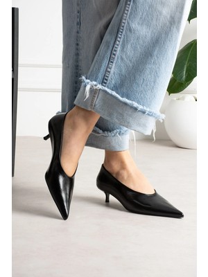 Shoetek Louod Kadın Stıletto Ince Topuklu Kırışık Siyah Deri