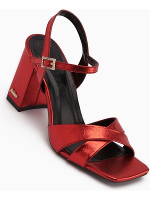 Limoya Lean Kırmızı Çapraz Bantlı Kalın Topuklu Kadın Sandalet