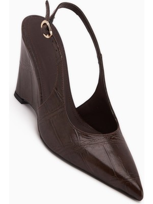 Limoya Tira Kahve Dolgu Topuklu Sivri Burunlu Kadın Sandalet