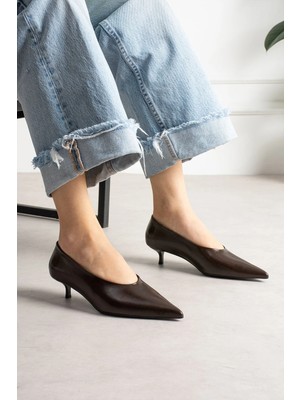 Shoetek Louod Kadın Stıletto Ince Topuklu Kırışık Kahverengi Deri