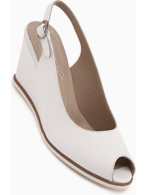 Limoya Marly Hakiki Deri Beyaz Dolgu Topuklu Kadın Sandalet