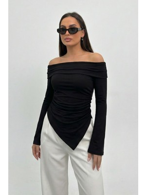 Spirituel Kadın Bluz Asimetrik Yırtmaçlı Carmen Yaka Omzu Açık Vücuda Oturan Sandy Bluz