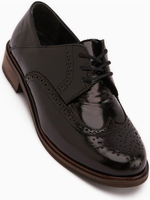 Limoya Dena Hakiki Deri Siyah Rugan Bağcıklı Brogue Oxford Kadın Ayakkabı